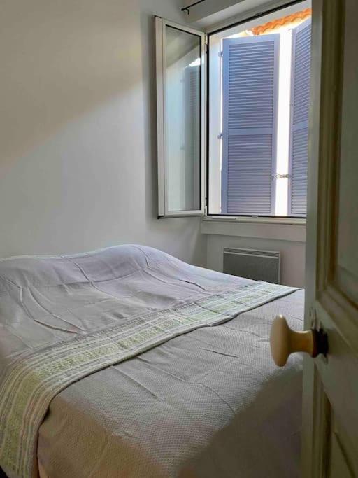 Click! Casa Lamartine Fabulous Ideal Location Walk To All!!! Cassis Esterno foto